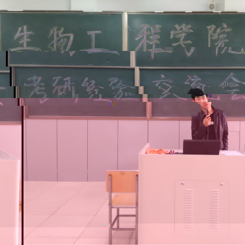 幺洪志向學生們建議要選自己喜歡的專業